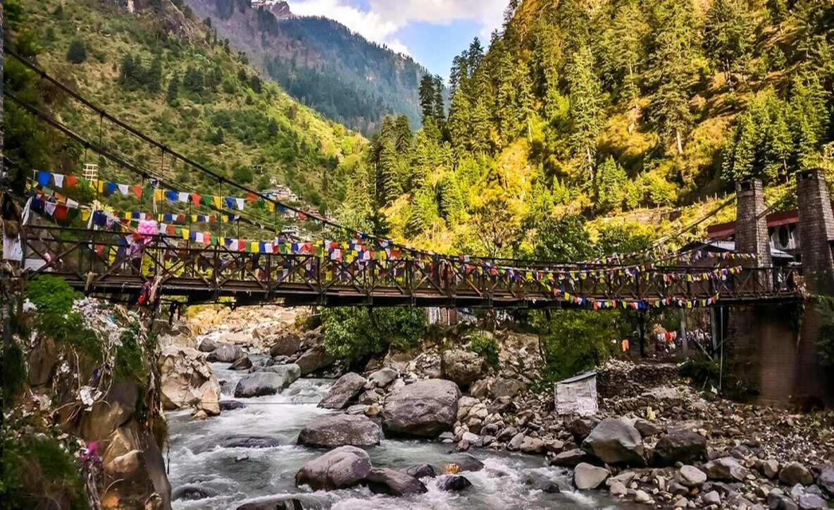 manikaran kasol, kasol manikaran tour package,  hotel in kasol manikaran,